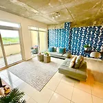 Amazing Midblock Miami 2 Bedrm Loft With Free Parking