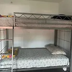 Airport Guest Suites