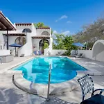 Villa At St James Unit A Luxury Pool Villa, Pet Friendly