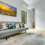 Modern Design And Brand New Furniture