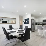 Retreat To Luxury / 4Br/ Bbq / Courtyard/Parking