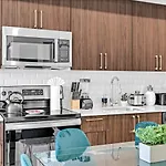 Chic 3 Bed Retreat Mins Brickell With Free Parking