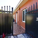 Miami Retreat : 1Br Haven