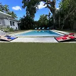 Villa With Pool Design District