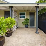 Cozy Studio W/Gated Parking