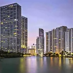 ** W Icon Brickell-Luxury Unit- Free Spa**