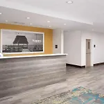 Hampton Inn Miami Airport East