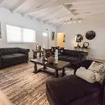 Luxury Miami Village W/Pool+Grill+Minigolf