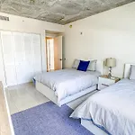 Prime Location: Midtown Miami Finest Condo