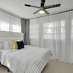 Sinai 4 Bedroom Pool Villa In Miami 10 Mins To South Beach!
