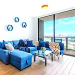 Experience The Perfect Miami Life!! Centrally Located Luxury Condo!