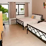 Shalimar Motel