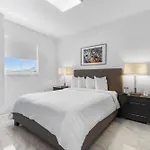 Fortune House Hotel Suites