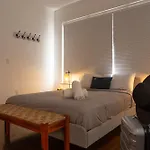 Miami Two Bedroom Apartment - Heart Of Wynwood & Edgewater - Private Parking Spot