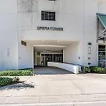 1 Bedroom Opera Tower - Edgewater