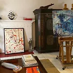 Miami Cheerful 4 Bedroom Home With Free Parking