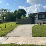 Cozy Apartment, With Separate Entrance