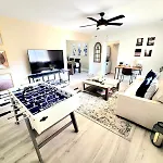 Charming 2 Bedroom Near Calle Ocho Kasey Center Downtown Miami Beaches