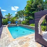 Avatar Luxe Villa 5Br W Cinema, Pool, Game Room & Bbq