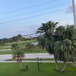 Remodeled And Comfortable Rv - Free Parking