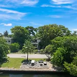The Waterhouse- Amazing Villa With Infinity Pool