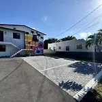 Stylish Serenity: Wynwood Oasis Retreat