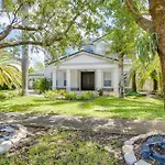 Home With Patio Near Zoo Miami And Black Creek Canal!