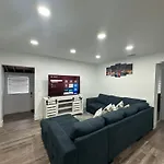 Entire 3/1 House Near Wynwood!