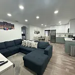 Entire 3/1 House Near Wynwood!
