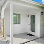 Family Home In Miami