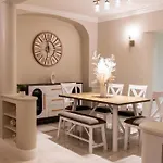 Riverside Luxury Retreat 3B ,3Ba Next To Downtown
