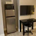 Spacious Private Room Close To Miami Attractions