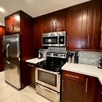 Modern Miami Oversized 3 Bedroom In Central Location