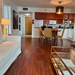 Brickell Miami Unit, Amazing View, Balcony, Pool, 1 Free Parking