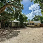 Mango Grove- Charming Cottage In The Grove