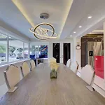 Luxury Retreat With Cinema, Game Table, Pool, Jacuzzi , Giant Chess, 8 Beds