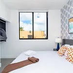 King Bed 2B 2Ba Oasis Minutes To Brickell 6 Guests