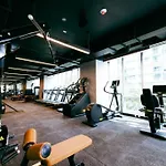 Stylish Modern Downtown Studio Free Parking