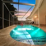 Beautiful Aventura Villa Sleeps 26