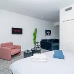 King Bed Brand New Oasis Minutes To Brickell