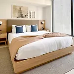 Stylish One Bedroom In The Heart Of Vibrant Downtown- Daily Resort Fee And Parking Not Included