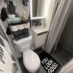 Beautiful Studio Located Near Design District And Wynwood