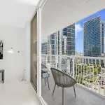Modern Brickell Condo With Prime City Views