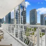 Modern Brickell Condo With Prime City Views