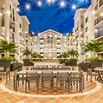 Stylish Modern Apartments At Gables Grand Plaza In Miami