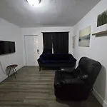 Cozy Place Near Design District - 3