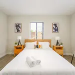 Chic Miami Escape In Prime Location