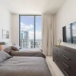 Stylish 3Bd Penthouse Waterviews New Building