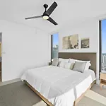 Panoramic Ocean View 3 Bedroom Nativo Pool Gym Spa