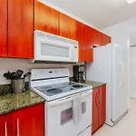 Amazing 2 Bedroom Apt At Brickell, Free Parking